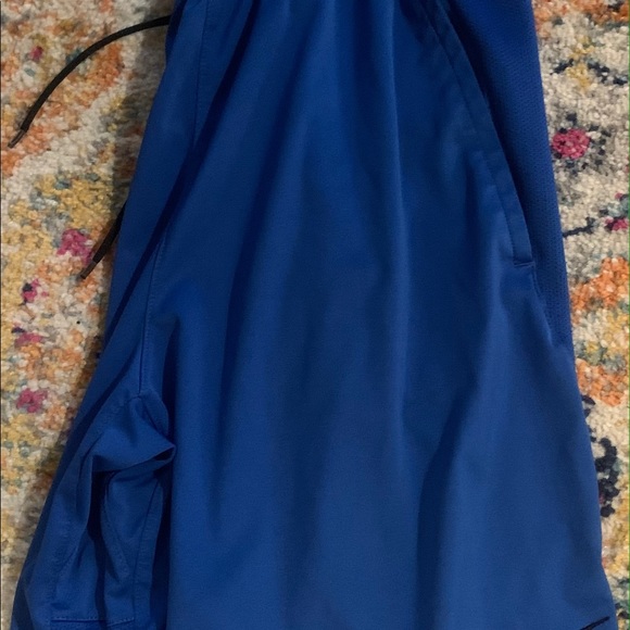 Nike Dri-fit athletic shorts - Picture 2 of 4